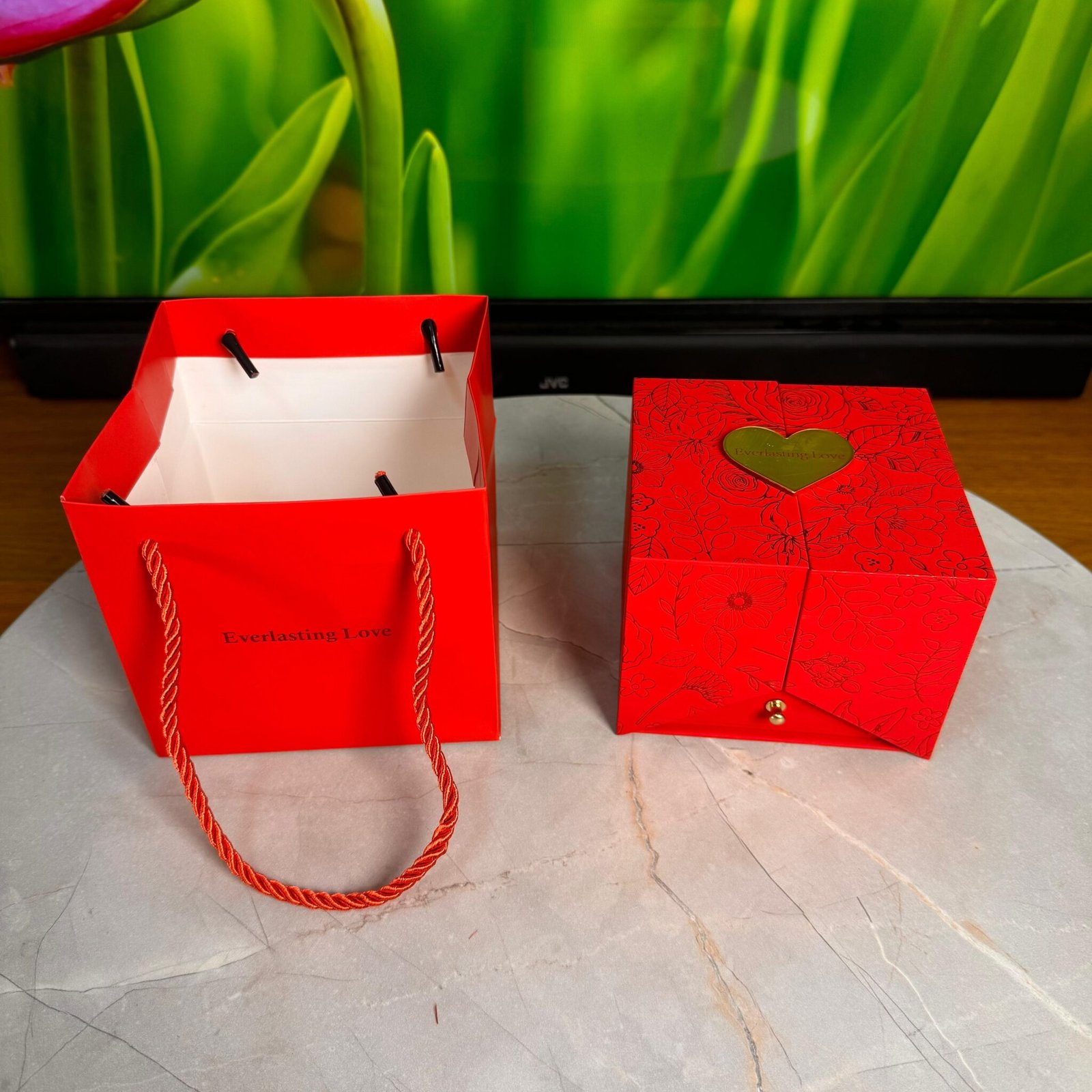 Caja sorpresa con colla y pulsera de pareja - Imagen 3
